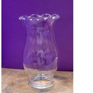 Clear Glass Hurricane Chimney Lamp Shade Ruffled Rim 6 Inch Replacement Globe